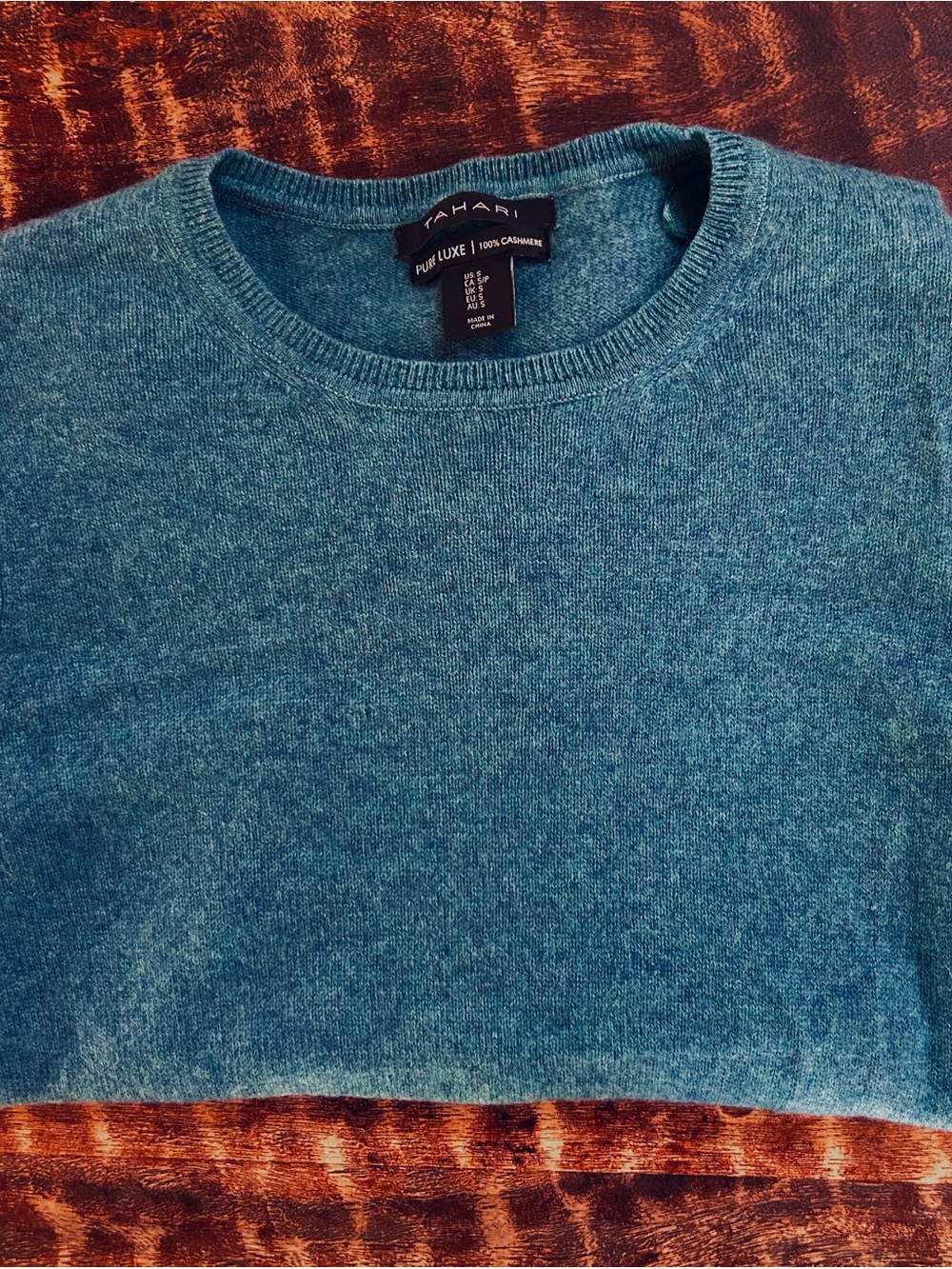 Tahari Teal Crewneck Cashmere Sweater for Men